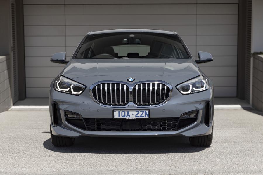  BMW 118i M Sport (F40) 2019 года  (AU) (фото 7 из 27)